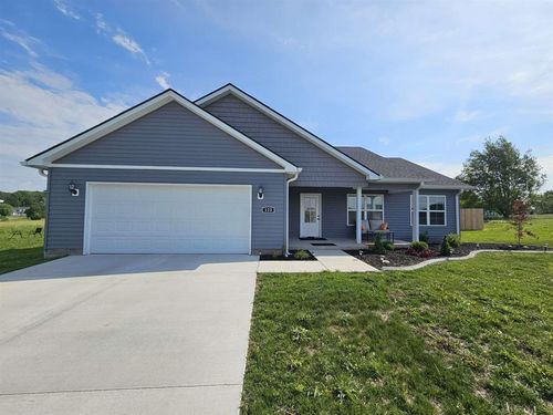 123 Madeline Ct, Russellville, KY, 42276-7808 | Card Image