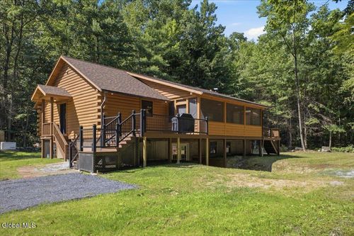 4387 Lake Shore Dr, Diamond Point, NY, 12824-1900 | Card Image