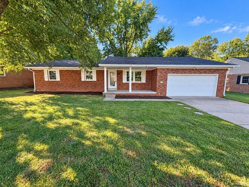 8399 Chestnut Dr, Newburgh, IN, 47630-2552 | Card Image