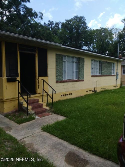 5223 Polan Ln, Jacksonville, FL, 32209-2817 | Card Image