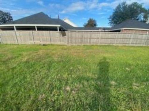 2113 Aramis Dr, Meraux, LA, 70075-2570 | Card Image