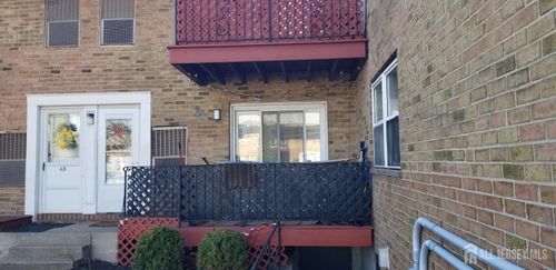 apt-3a-197 Evergreen Rd, Edison, NJ, 08837-2452 | Card Image