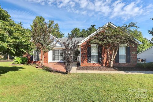 2332 Ivy Run Dr, Indian Trail, NC, 28079-6580 | Card Image