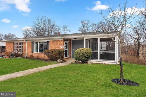 19 Arkla Ct, BALTIMORE, MD, 21228-3603 | Card Image