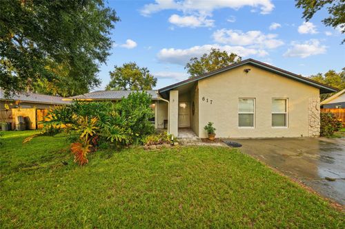617 Pine Forest Dr, BRANDON, FL, 33511-7817 | Card Image