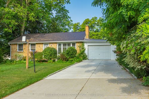 16 Crescent Ave, St Thomas, ON, N5P2K1 | Card Image