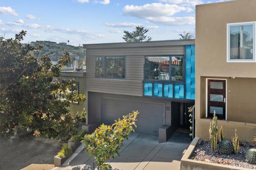 136 Bradford St, San Francisco, CA, 94110-5704 | Card Image