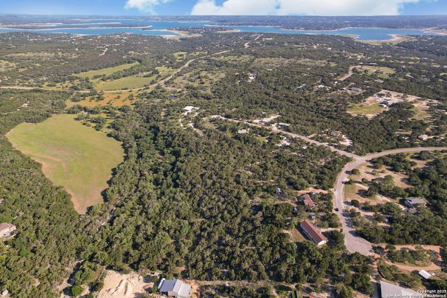 540 Soft Wind, House other with 3 bedrooms, 22 bathrooms and null parking in Canyon Lake TX | Image 18