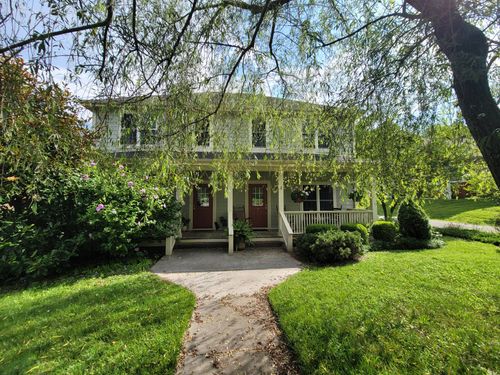 45 Parsons Green Cir, Sewanee, TN, 37375-2174 | Card Image
