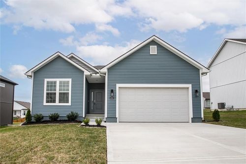 4005 Nw 96th Street, Kansas City, MO, 64154 | Card Image