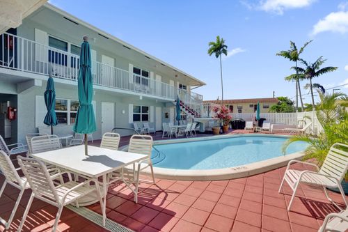 52-4658 Bougainvilla Dr, Lauderdale By The Sea, FL, 33308-3676 | Card Image