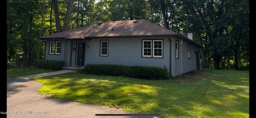 42 Burlison Ave, Ellenville, NY, 12428-2626 | Card Image