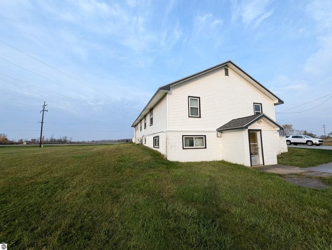 320 N State St, Home with 0 bedrooms, 0 bathrooms and 20 parking in Twining MI | Image 8