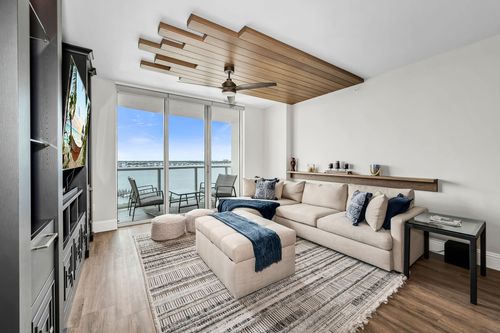 apt-1004-3000 Oasis Grand Blvd, FORT MYERS, FL, 33916-1599 | Card Image