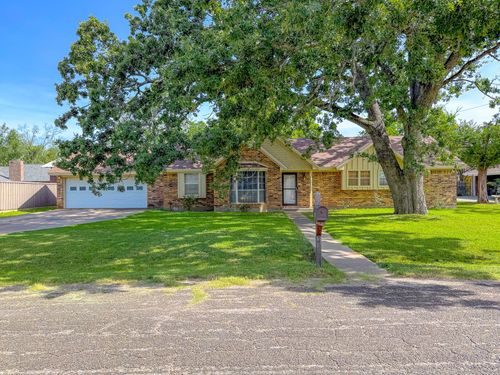 574 Ferndale Ln, Fairfield, TX, 75840-1904 | Card Image