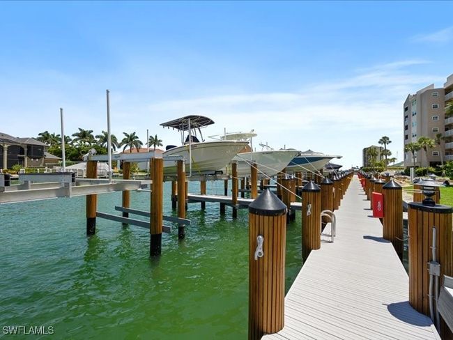 4-705 - 897 Collier Ct, Condo with 2 bedrooms, 2 bathrooms and null parking in Marco Island FL | Image 29