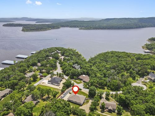 40 Overton Ct, Kimberling City, MO, 65686-9472 | Card Image