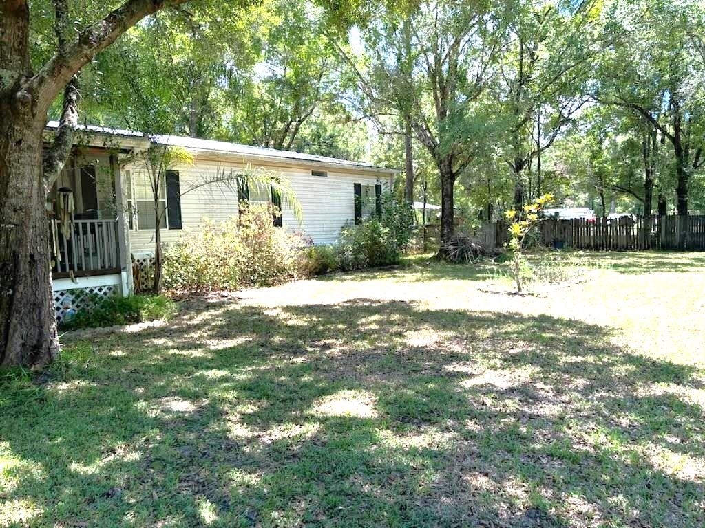 Hennessey Ave, Hastings, FL 32145