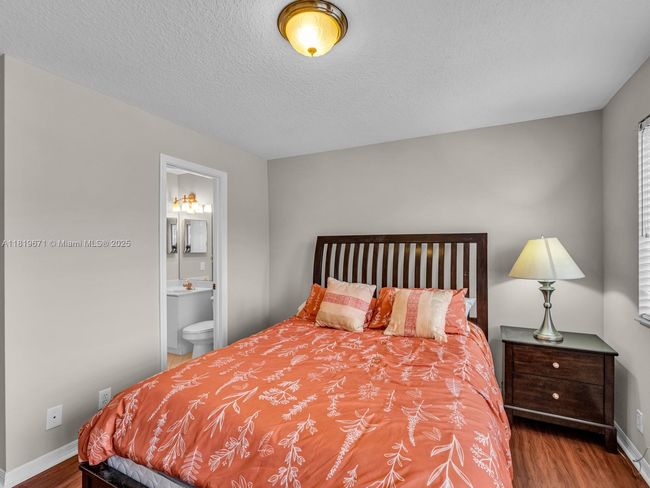 4209 Pinewood Ln, House other with 5 bedrooms, 4 bathrooms and null parking in Weston FL | Image 28