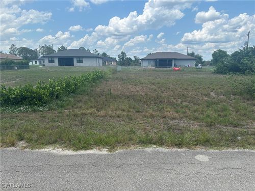 3824 20th St W, Lehigh Acres, FL, 33971-5610 | Card Image