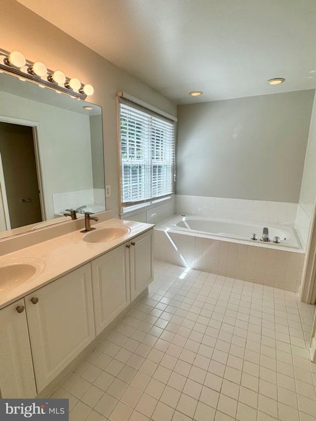805 Winterberry Dr, House other with 5 bedrooms, 4 bathrooms and null parking in FREDERICKSBURG VA | Image 21