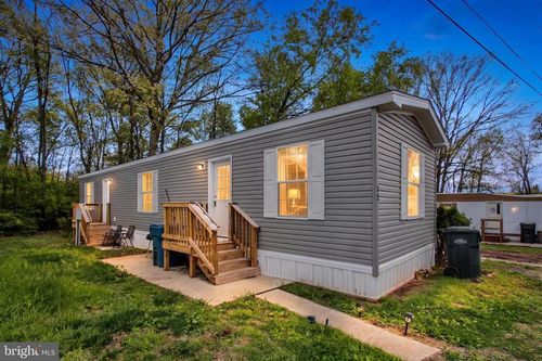 12 Mobile Dr, THOMASVILLE, PA, 17364-9741 | Card Image