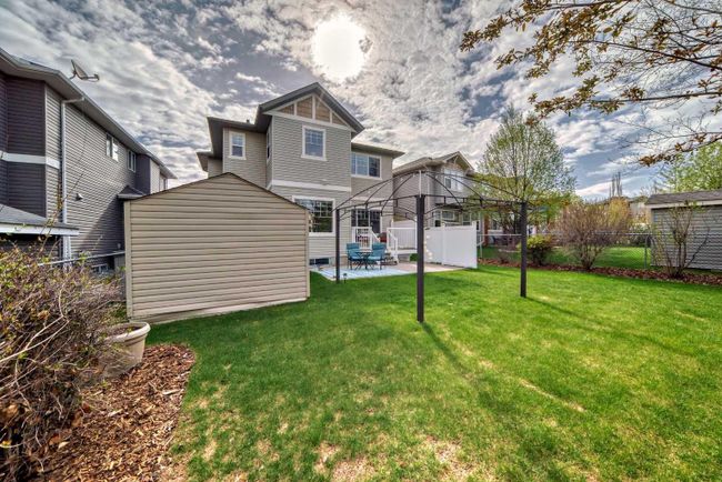 2513 Coopers Circle Sw, Home with 4 bedrooms, 3 bathrooms and 4 parking in Airdrie AB | Image 47