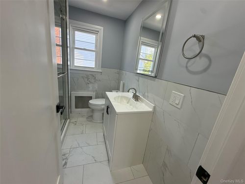 120 Lena Ave, Hempstead, NY, 11520 | Card Image