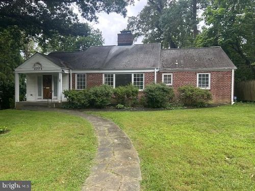 4004 Manor Rd, CHEVY CHASE, MD, 20815-6806 | Card Image