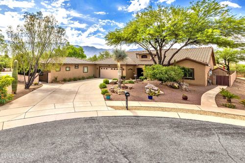 3884 E Gwynns Run Pl, Tucson, AZ, 85739-8320 | Card Image