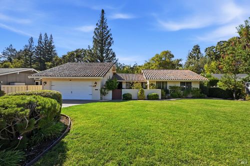 205 Kaanapali Drive, Napa, CA, 94558 | Card Image