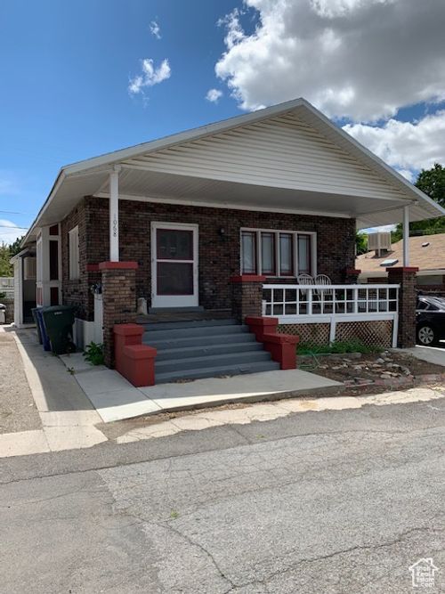 a-1068 E Norris Pl, Salt Lake City, UT, 84102-2521 | Card Image