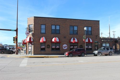 449 Mount Rushmore Rd, Custer, SD, 57730-1530 | Card Image