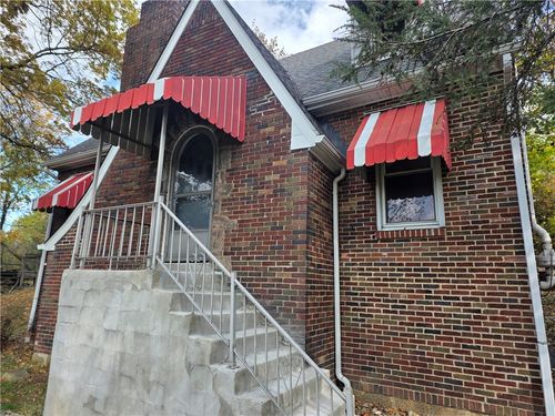 622 Summit Ave, Glassport, PA, 15045-1228 | Card Image