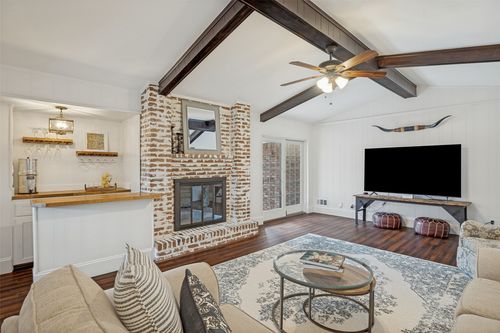 9615 Millridge Dr, Dallas, TX, 75243-6117 | Card Image
