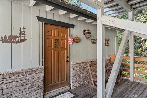615 Wellsley Dr, Lake Arrowhead, CA, 92352 | Card Image