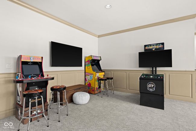 game room | Image 79