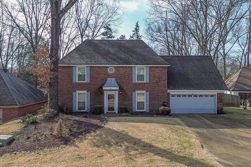 8951 Glendale Cv, Cordova, TN, 38018-6913 | Card Image