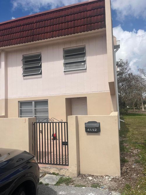 13f-4112 Inverrary Dr, Lauderhill, FL, 33319-4510 | Card Image