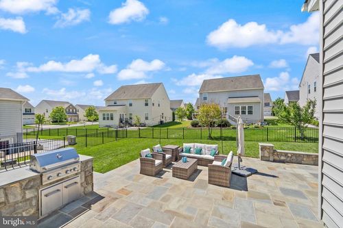 25981 Royston Pass Cir, ALDIE, VA, 20105-3223 | Card Image