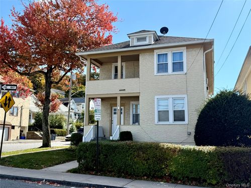 179 Chatterton Ave, White Plains, NY, 10606-1313 | Card Image