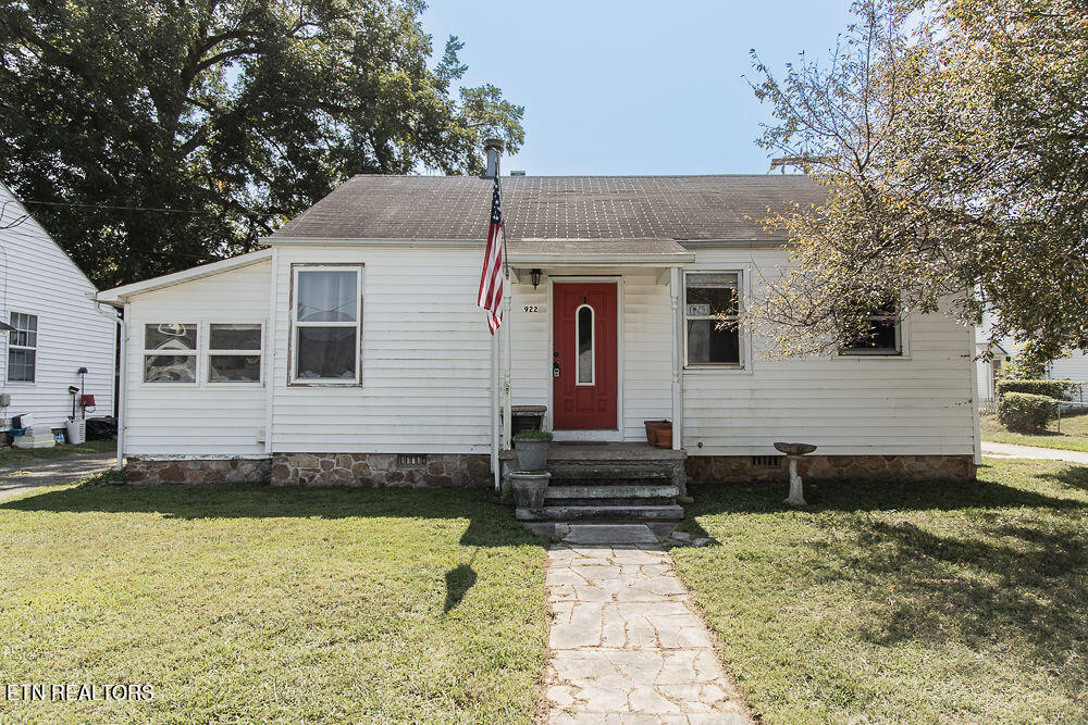 Young Ave, Maryville, TN 37801