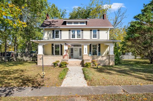 500 Ne Atlantic St, Tullahoma, TN, 37388-3597 | Card Image