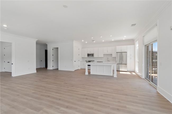 APT-413 - 1 1 St St, Condo with 3 bedrooms, 2 bathrooms and 1 parking in Oakmont PA | Image 9
