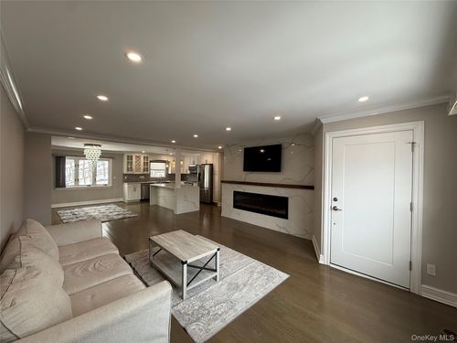 29 Ridge Rd, Dobbs Ferry, NY, 10522-3300 | Card Image