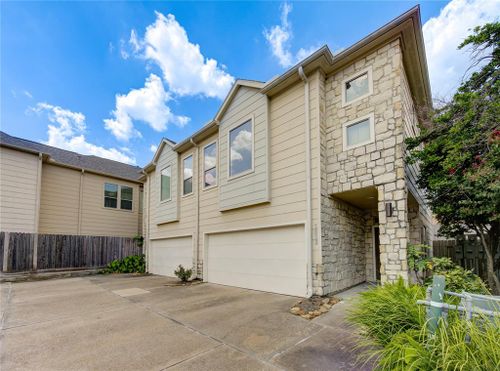 3832 Centerplaza Drive, Houston, TX, 77007 | Card Image