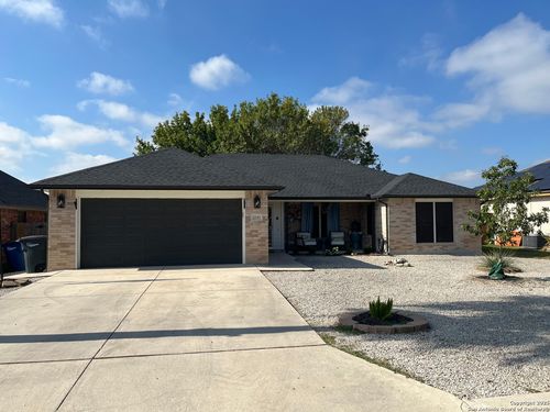 2240 Stonehaven, New Braunfels, TX, 78130-9421 | Card Image