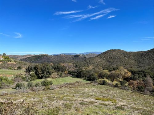 1437 Gopher Canyon Rd, Vista, CA, 92084 | Card Image