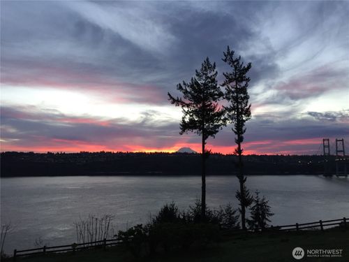apt-c122-2021 Narrows View Cir Nw, Gig Harbor, WA, 98335-6882 | Card Image