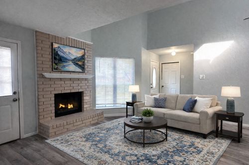 116 Main Pl, Euless, TX, 76040-5473 | Card Image